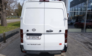Nissan Interstar